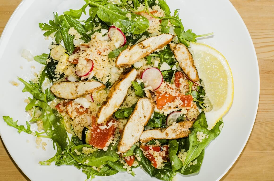 Salata od kus-kusa i piletine