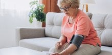 Više od 70 % starijih osoba živi s povišenim krvnim tlakom