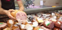 naresci prestavljaju veliku opasnost za trovanje hranom jer su visoko obrađeni i konzumiraju se hladni
