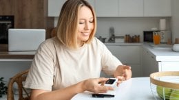 osobe s dijabetesom trebaju svaki dan mjeriti šećer u krvi