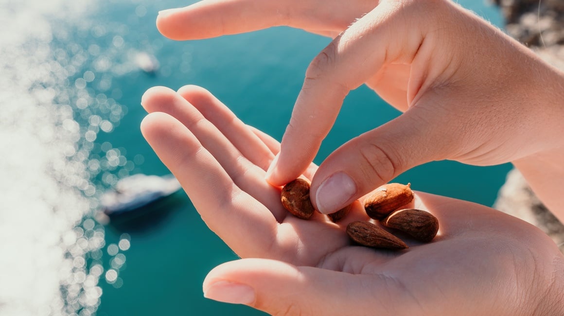 Bademi su odličan izvor zdravih masti, vitamina E, magnezija i proteina