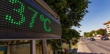 Ljeto je donijelo visoke temperature, a s njima i povećan rizik od toplinskih bolesti, posebno kod starijih osoba