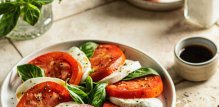 Mozzarella s rajčicom