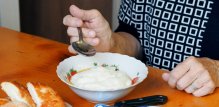 Redoviti unos proteina pomaže u očuvanju mišića, što je ključno za samostalnost i vitalnost u starijoj dobi