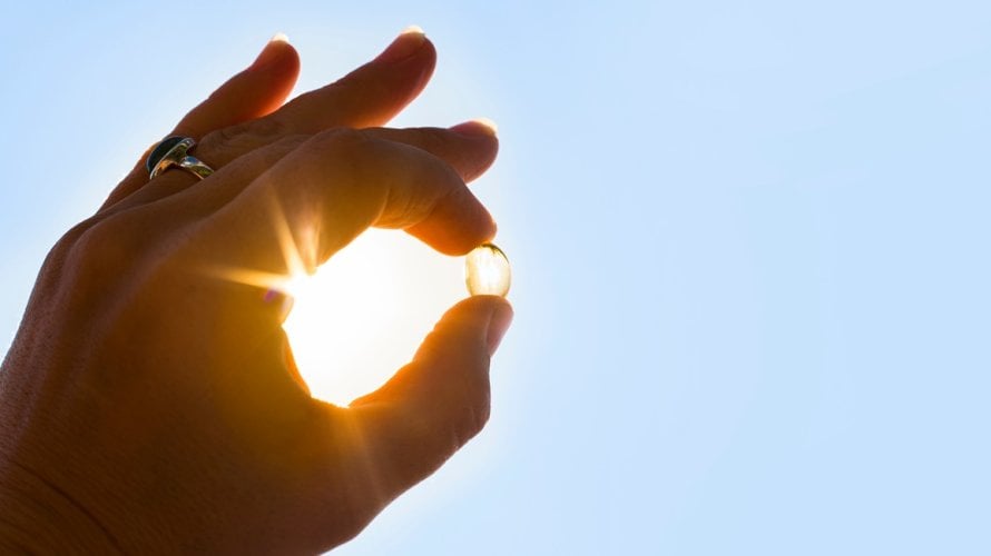 osobe s povećanim rizikom od niskih razina vitamina D obično trebaju dodatke tijekom cijele godine