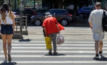 prirodan proces starenja čini vas osjetljivijima na toplinske bolesti poput iscrpljenosti zbog vrućine ili toplinskog udara