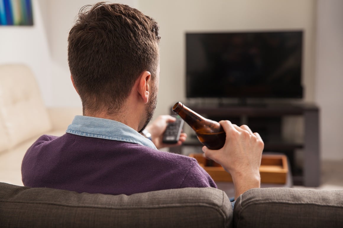 Alkohol može potaknuti izbijanje seboreičnog dermatitisa, poznatog kao perut