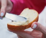 Jednostavno zamijenite bijeli kruh integralnim i povećat ćete unos vlakana u sendviču