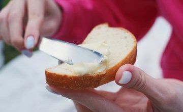 Jednostavno zamijenite bijeli kruh integralnim i povećat ćete unos vlakana u sendviču