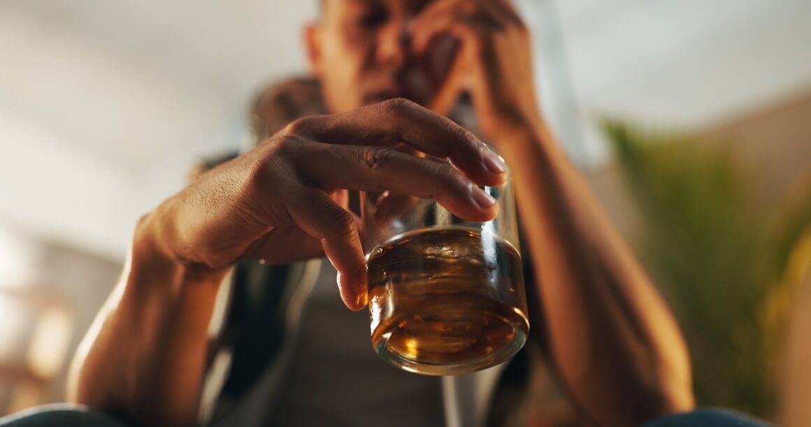 Pretjerana konzumacija alkohola oštećuje moždane stanice