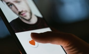 Upoznavanje preko interneta nije više neka novost