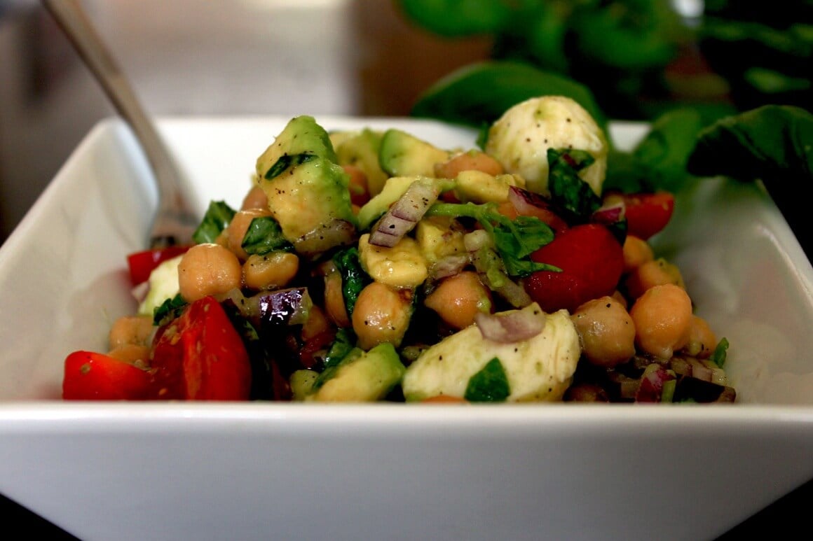 Salata od slanutka s visokim udjelom proteina
