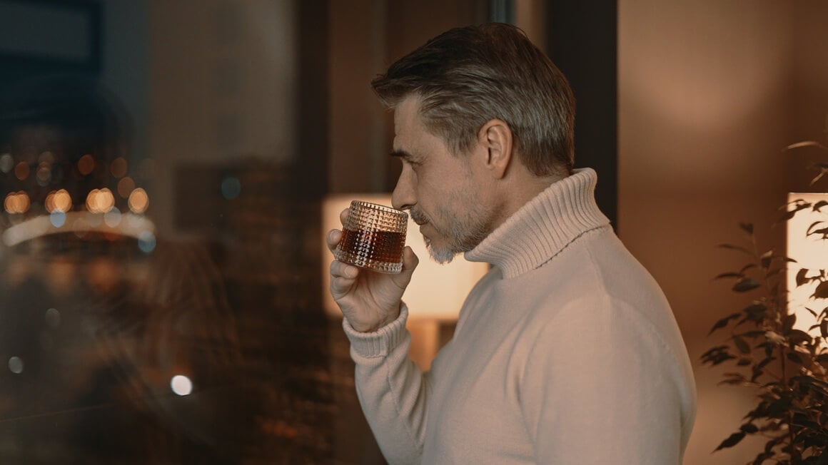 Ako vam je teško zamisliti društveni događaj bez čaše u ruci, možda koristite alkohol kako biste ublažili tjeskobu