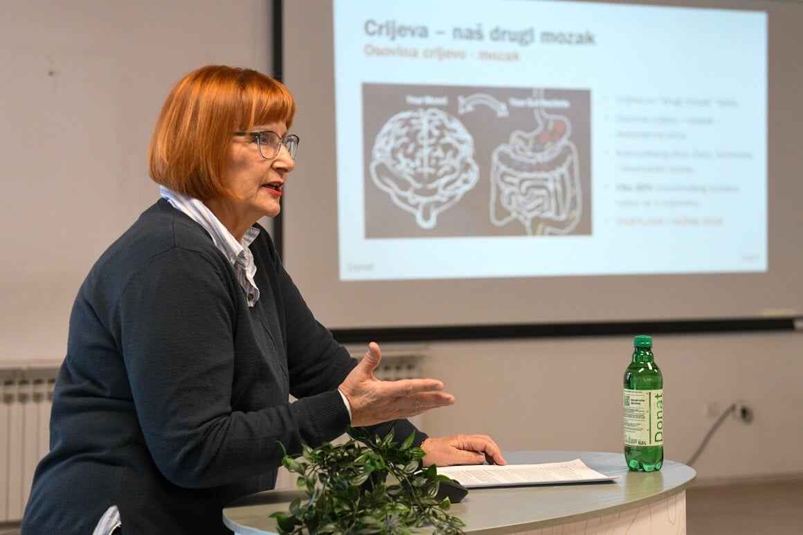 Dr. Snježana Juričev Čavala