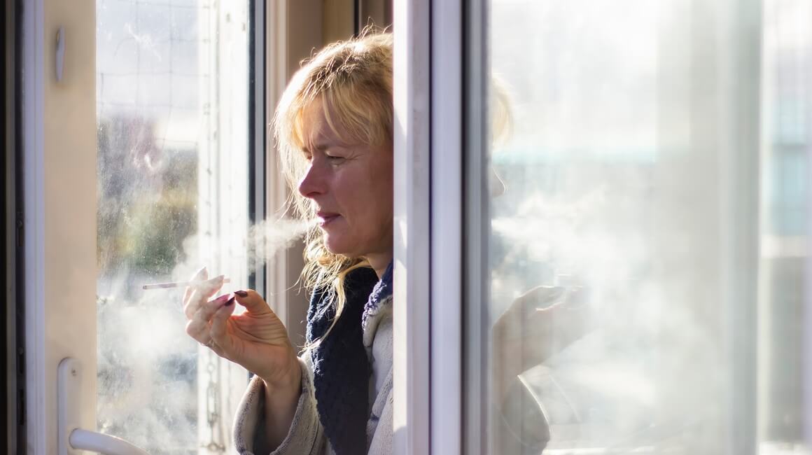 Kemikalije iz cigareta dospijevaju u krvotok i oštećuju osjetljive strukture oka poput mrežnice, leće i makule