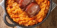 Podvarak od kiselog kupusa sa svinjetinom