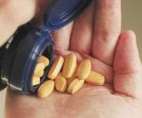 Sve više ljudi svakodnevno uzima dodatke prehrani