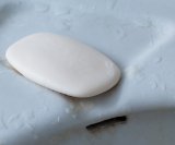 Znanstvena istraživanja pokazala su da bakterije mogu ostati na površini sapuna i nakon što ga koristite