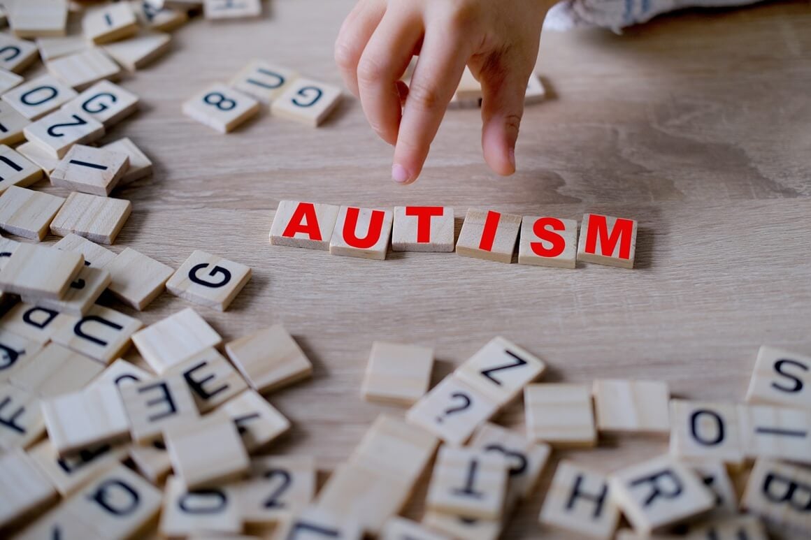 autizam bi mogao predstavljati nesklad između energetskih potreba mozga i sustava koji ih podržavaju