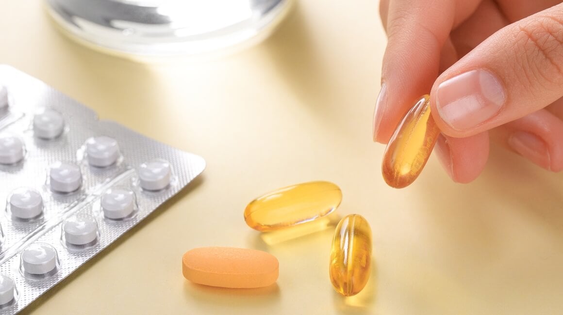 budući da omega-3 mogu utjecati na zgrušavanje krvi i stijenke krvnih žila, kombinacija s nekim lijekovima može biti problematična