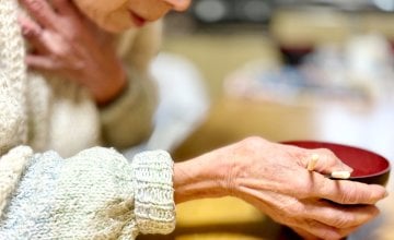 Ažurirane su smjernice koje jasno objašnjavaju što učiniti ako se dojenče, dijete ili odrasla osoba guši