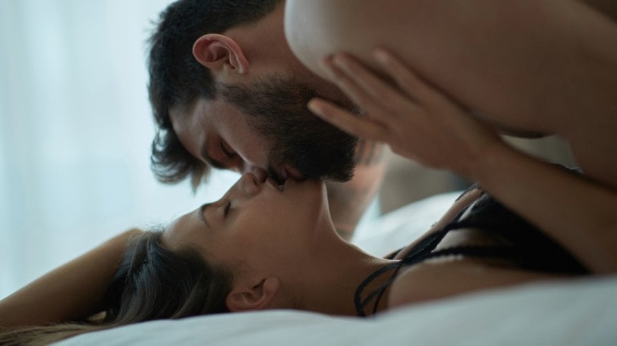 Dispareunija označava bol u području vulve, rodnice ili donjeg dijela zdjelice tijekom spolnog odnosa