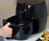 Friteza na vrući zrak postala je pravi hit u kuhinji