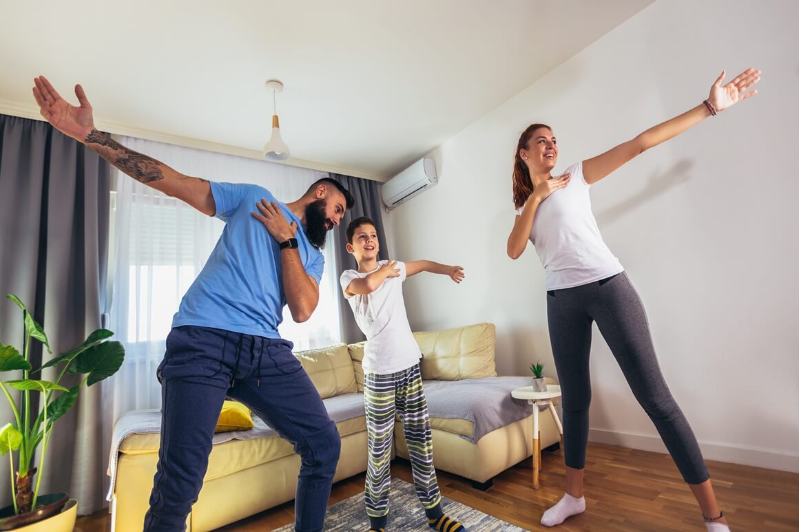 Kada vježbate s obitelji, sve postaje zabavnije - i lakše ostaje navika