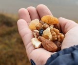 Vlakna u suhom voću također podržavaju redovitu probavu, ali pripazite na količine jer je kalorično