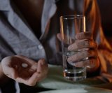 izbjegavanje lijekova za spavanje moglo bi smanjiti doživotnu stopu padova među starijim osobama te usporiti kognitivno propadanje