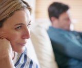 jedan od šest starijih bračnih partnera izvještava o umjerenim ili jakim osjećajima usamljenosti