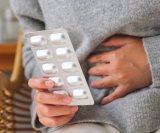 mnogi drugi lijekovi - poput antidepresiva, lijekova za smirenje ili onih za želučanu kiselinu - mogu dugoročno promijeniti sastav crijevne mikrobiote