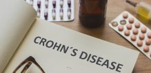 stručnjaci savjetuju da se za liječenje Crohnove bolesti odmah koriste moderne terapije, posebno monoklonska protutijela