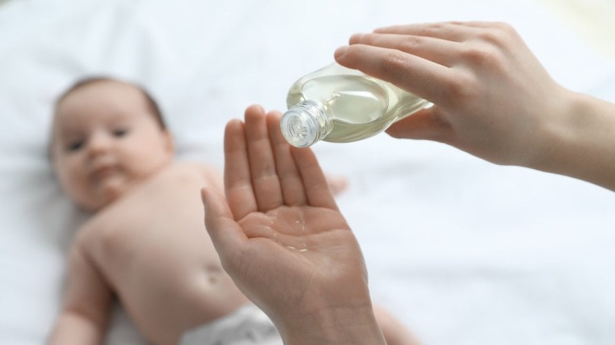 7 razloga zašto je baby ulje dobro za vašu kožu