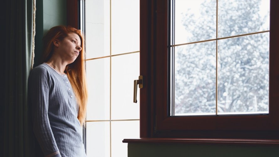 Ako živite s poremećajem pažnje i hiperaktivnosti (ADHD), tamniji i hladniji dio godine može donijeti osjećaj usporenosti, bezvoljnosti ili tuge