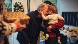 Blagdanska okupljanja donose radost, druženje i toplinu, ali i povećan rizik od širenja sezonskih virusa