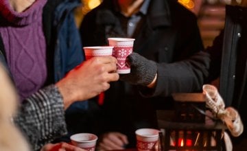 Blagdanski raspored često je ispunjen domjencima, večerama i zdravicama