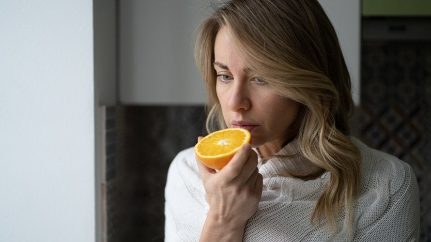 Korona bez temperature