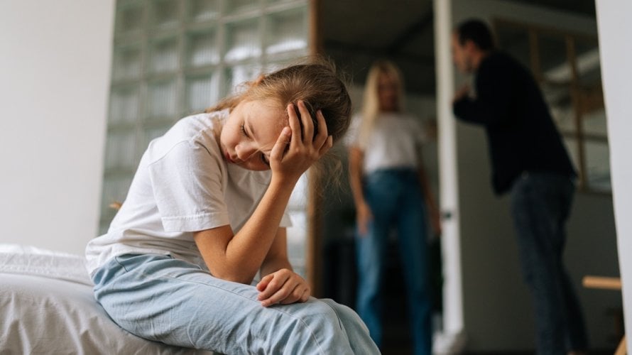 Nova veza nakon razvoda može biti prilika za pozitivan i ispunjavajući život, no kada u tome postoje djeca, važno je postupati promišljeno