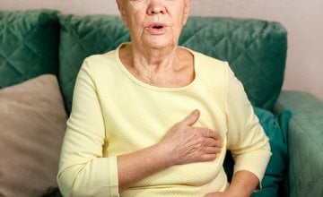 Srčana ATTR amiloidoza nastaje kada se abnormalni proteini, tzv. amiloid, nakupljaju u srčanom mišiću