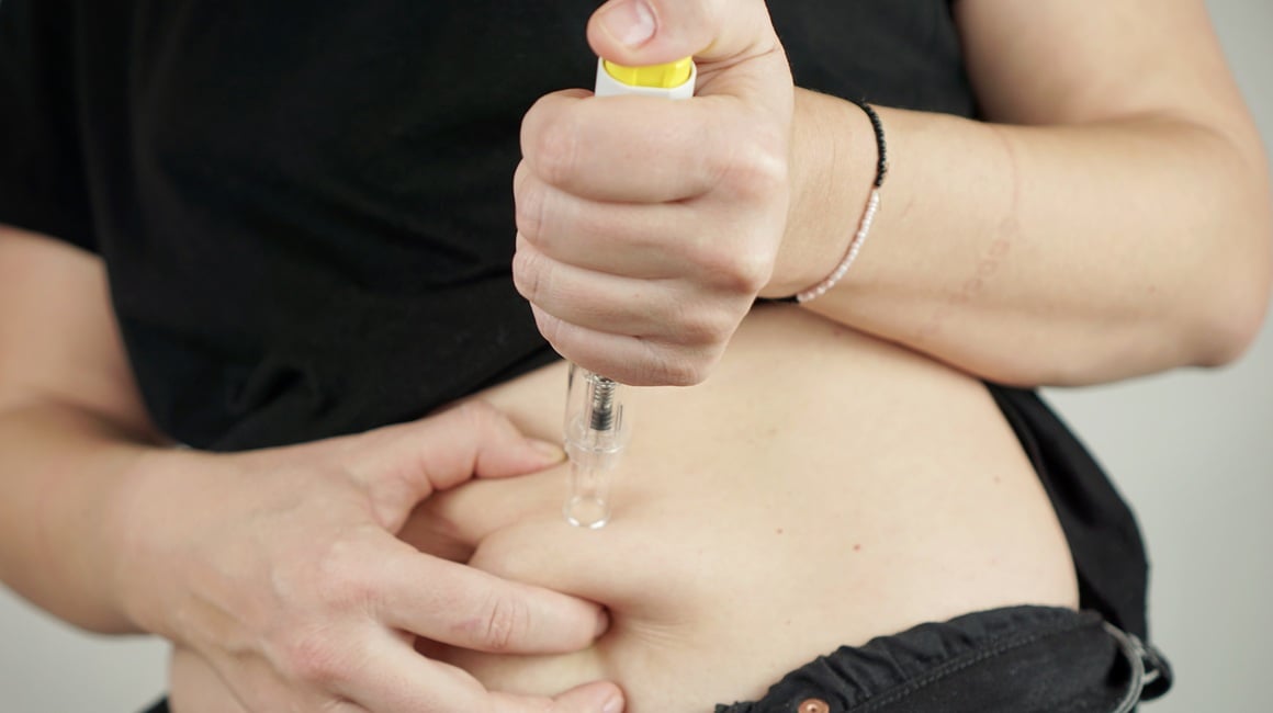 ako uzimate GLP-1 lijekove, možda ste već primijetili da vaše tijelo više ne reagira isto na obilne obroke