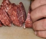 učestalo konzumiranje delikatesnog mesa može povisiti krvni tlak