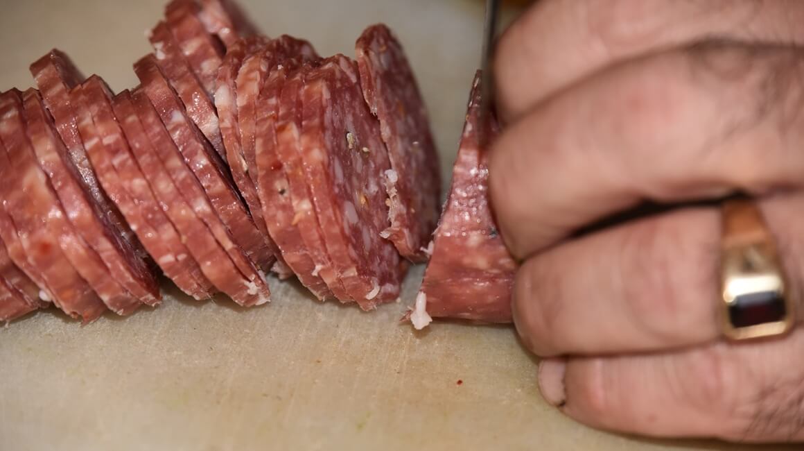 učestalo konzumiranje delikatesnog mesa može povisiti krvni tlak