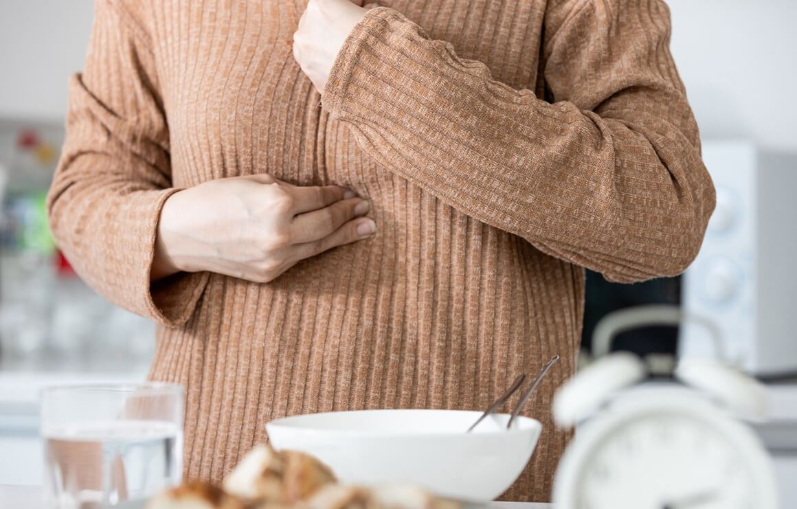 Bolovi u želucu i podrigivanje