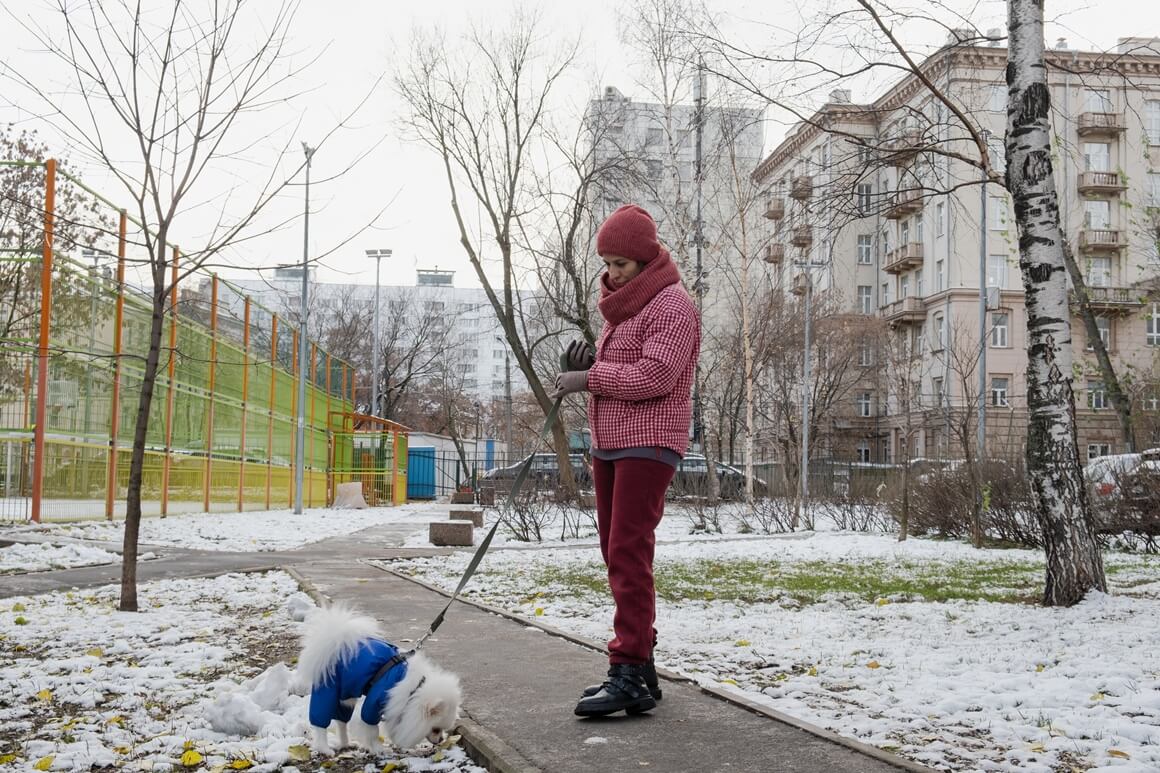 Kratka šetnja 10 – 15 minuta, tijekom koje pas može njuškati i istraživati, uvijek je bolja opcija nego preskakanje aktivnosti