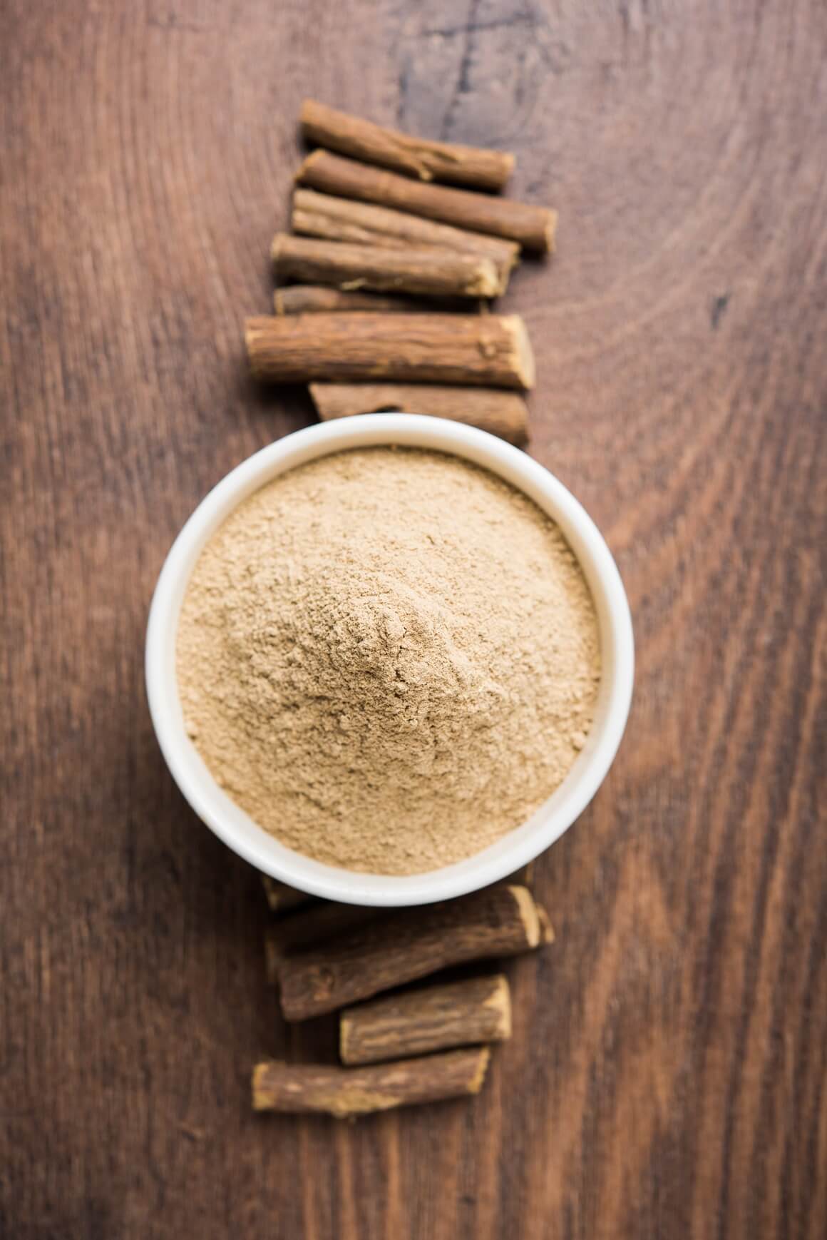 Sladić sadrži glicirizinsku kiselinu koja može povisiti krvni tlak