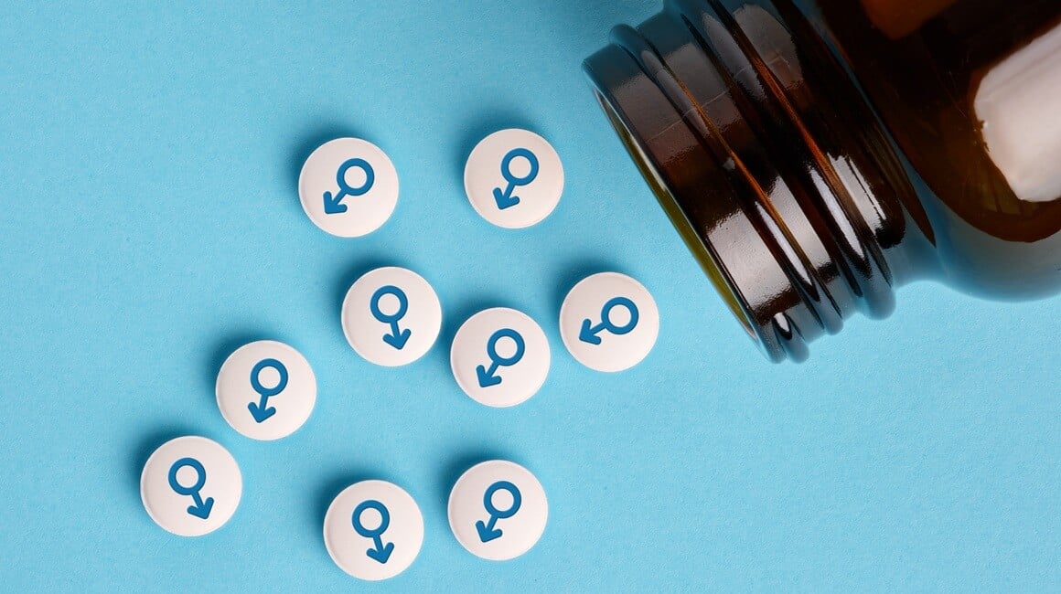 Trenutačno se nadomjesna terapija testosteronom odobrava isključivo kod niske razine testosterona (hipogonadizma) uzrokovane jasno definiranim medicinskim stanjima