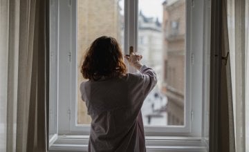 U Njemačkoj se lüften smatra dijelom svakodnevice i kulture koja naglašava zdravlje, higijenu i prevenciju vlage i plijesni