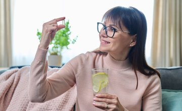 Vitamin D pomaže tijelu da apsorbira kalcij, stoga prehrana bogata ovim nutrijentima doprinosi zdravlju kostiju