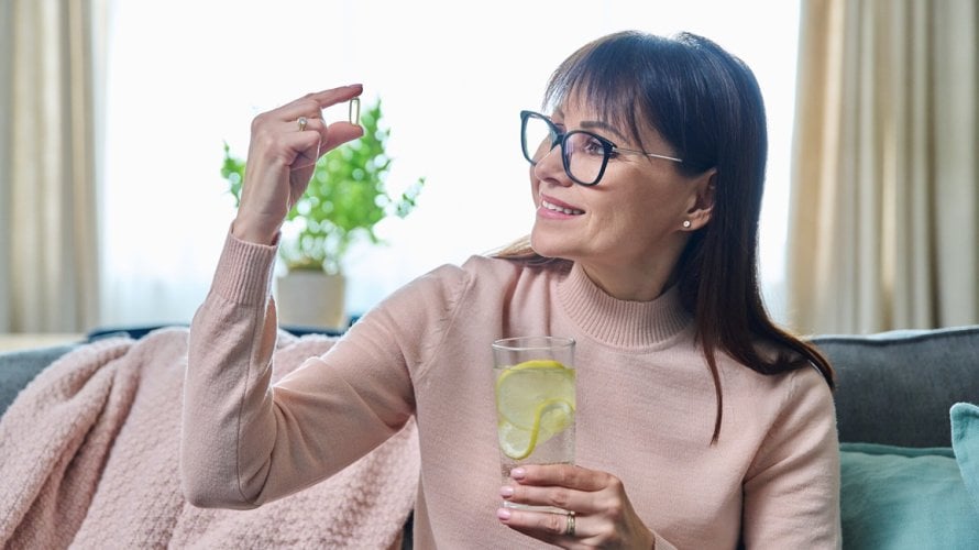 Vitamin D pomaže tijelu da apsorbira kalcij, stoga prehrana bogata ovim nutrijentima doprinosi zdravlju kostiju